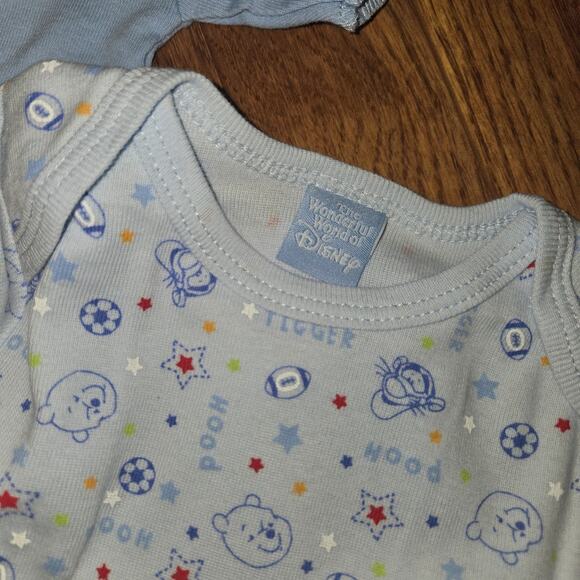 Y2K Disney Baby Boy Disney Winnie The Pooh Bodysuit Set 0-3 NEW - Picture 3 of 12